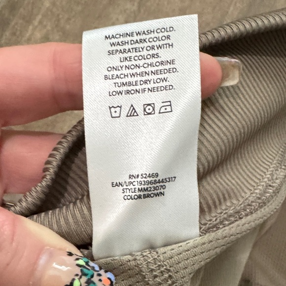 Taupe Stretch Skort - Picture 8 of 8